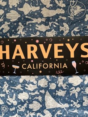 Harveys Champagne Kisses Sticker